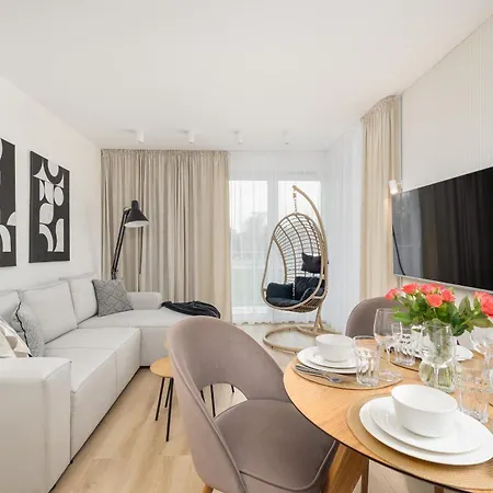 Apartament Beautiful With Balcony And Parking By Renters