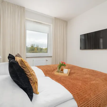 Апартаменты Beautiful With Balcony And Parking By Renters Колобжег